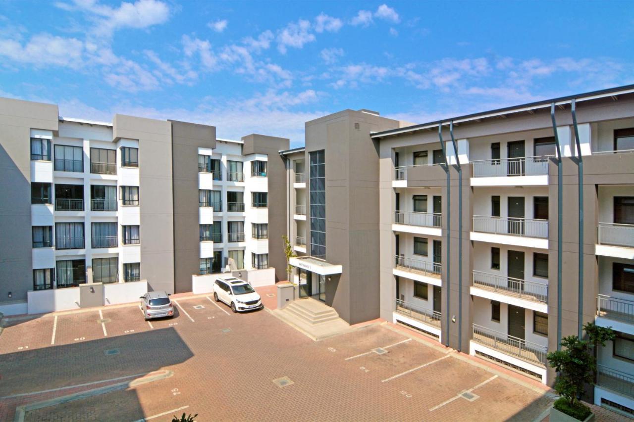 Zwelakho Furnished Apartments The Cube Johannesburg Exterior photo